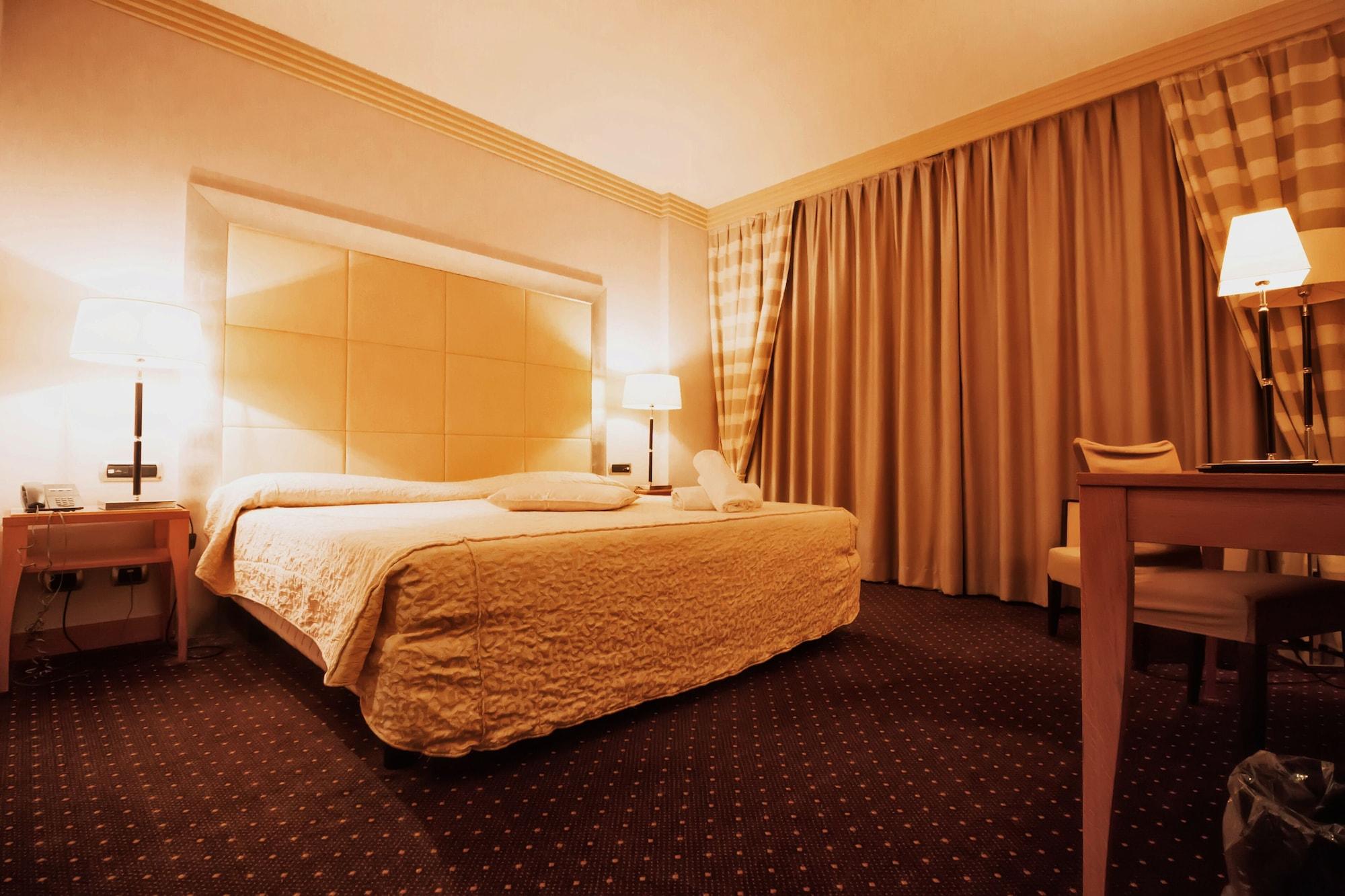Papillo Hotels&Resorts Roma Esterno foto